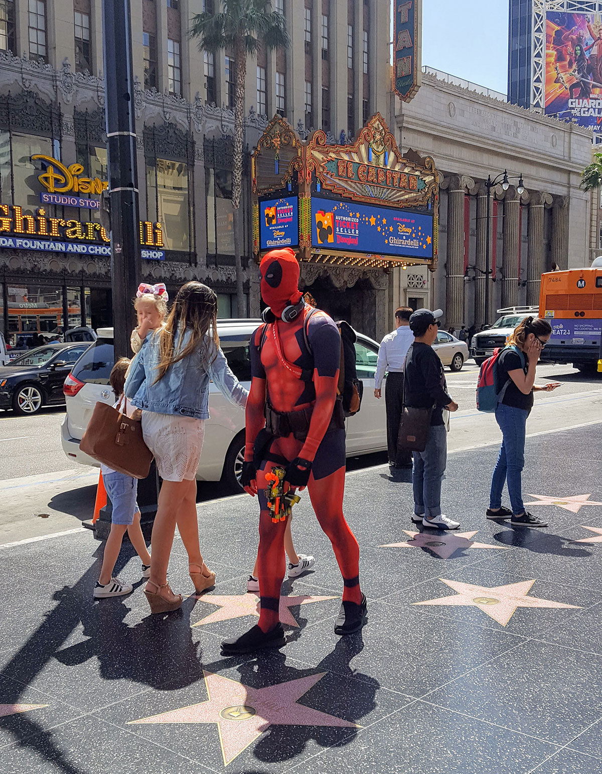 Deadpool à Hollywood Boulevard Maman Dream