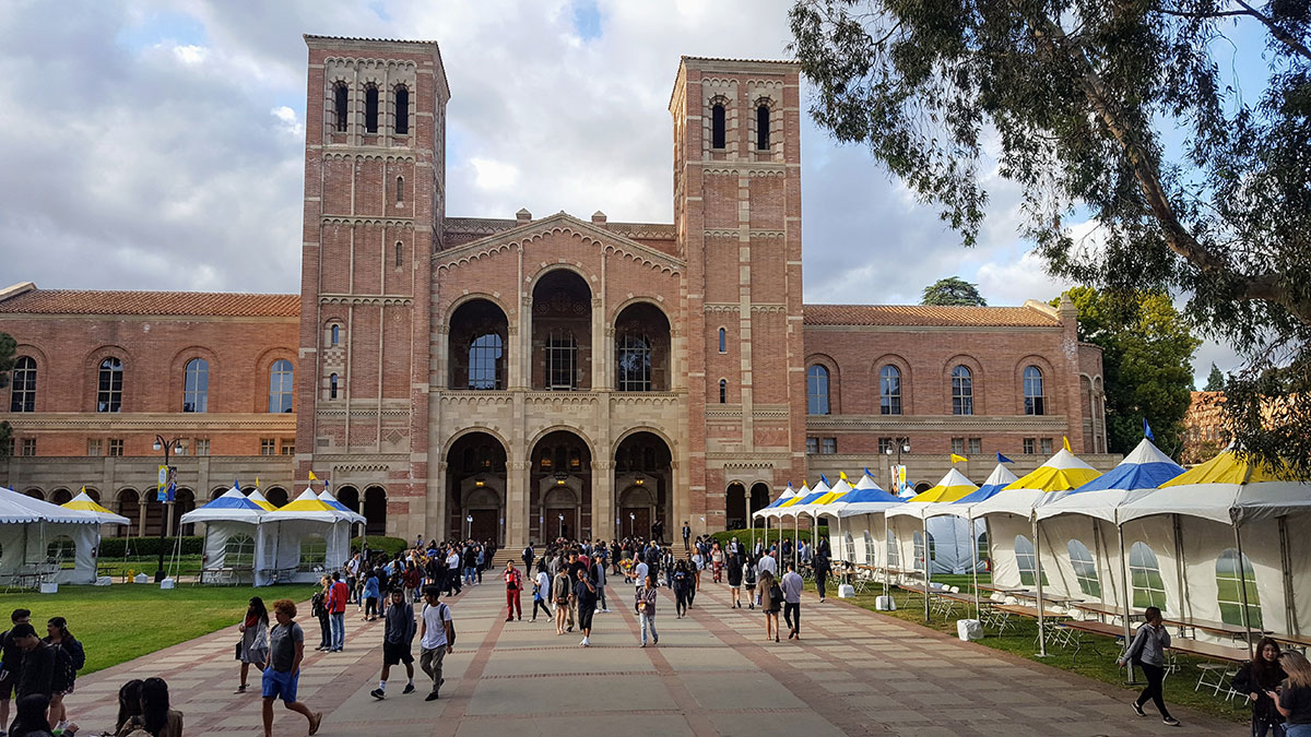 Visite Université Californie Maman Dream